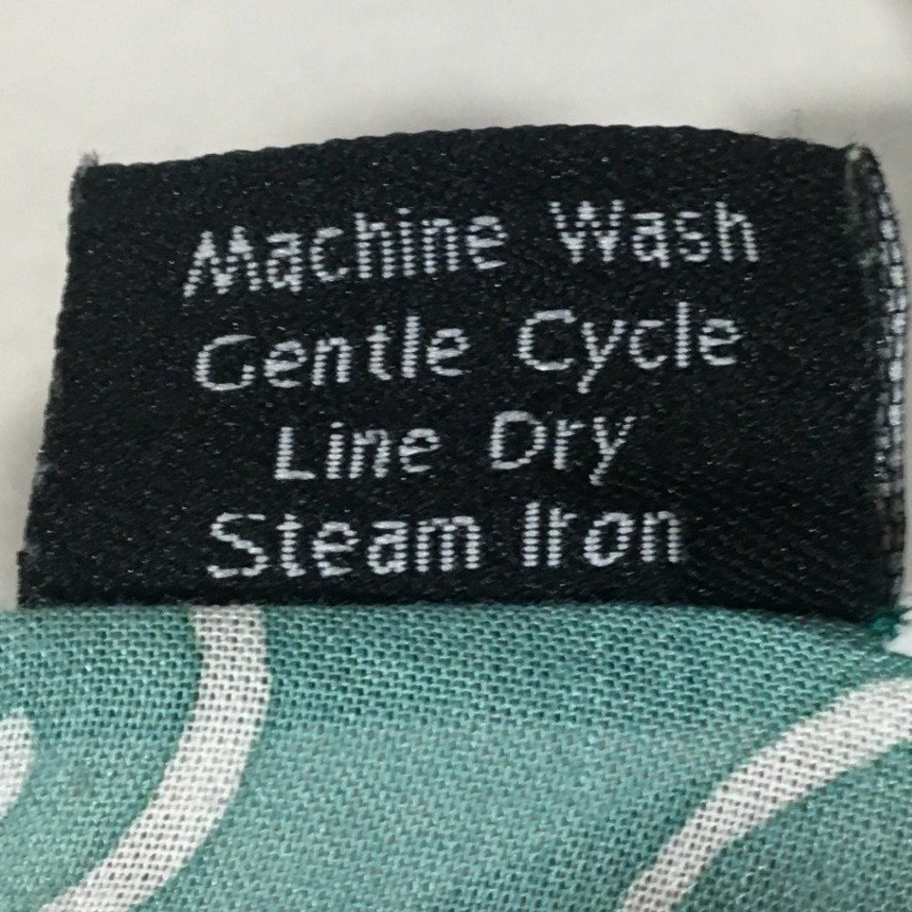 Iguana M Green Patchwork Abstract Print Rayon Blo… - image 7